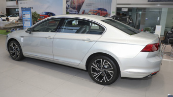 VW Magotan 30th Anniversary Edition 330TSI DSG